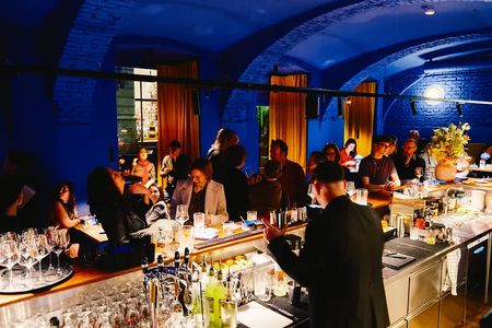 Madame Seradj im hippen Freihausviertel