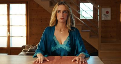 Audrey (Zoé Marchal)