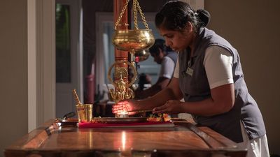 Zwischen Schlosspark Alt Rehse und Tollensesee in Mecklenburg-Vorpommern bekommt Ayurveda im Retreat Park am See Nattika zu jeder Jahreszeit einen anderen Schwerpunkt