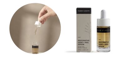 Das leichte Serum zieht schnell ein, spendet intensive Feuchtigkeit und stärkt die natürliche Hautbarriere, ohne einen fettigen Film zu hinterlassen