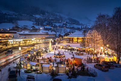 Auf dem Kirchheimer Advent im romantischen Winterdorf