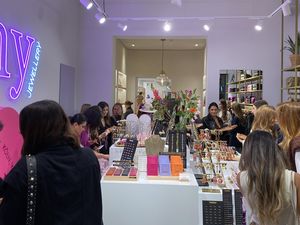 Schmuck-Lovers unter sich - beim Kölner Store-Opening von My Jewellery Schmuck-Lovers unter sich - beim Kölner Store-Opening von My Jewellery