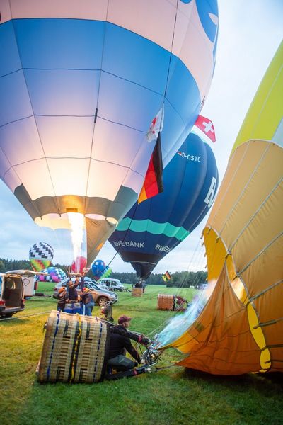 Vom 20. bis 23. Mai 2026 wird das Tegernseer Tal erneut zur Bühne für eines der bedeutendsten Ereignisse im deutschen Ballonsport: die Deutsche Meisterschaft im Heißluftballonfahren