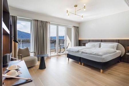 Direkt am Tessiner Ufer des Lago Maggiore in Locarno-Muralto präsentiert sich das La Palma au Lac nach umfassender Neugestaltung in neuem Glanz