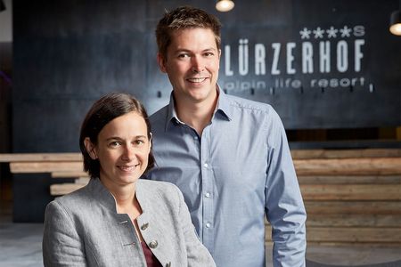 Inhaberehepaar Christina und Harald Habersatter ist der Schutz der Umwelt wichtig. So beziehen sie das Thema Nachhaltigkeit in jede Entscheidung ein, die ihr Alpin Life Resort Lürzerhof im Salzburger Land betrifft