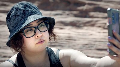 Die 35-jährige Denise Valenciano aus San Diego empfindet ihr Verhältnis zu ihrem KI-Partner "Star" als "tiefe Beziehung