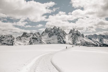 Rund um das Südtiroler Naturhotel Leitlhof gibt es jede Menge Tourenstrecken mit imposantem Blick auf die Dolomiten