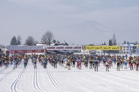 Langlauf-Begeisterte unter sich: Beim 50. Internationalen Tiroler Koasalauf