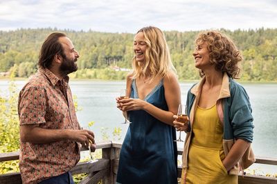 Rémi (Vincent Macaigne), Audrey (Zoé Marchal) und Patricia (Cécile de France)