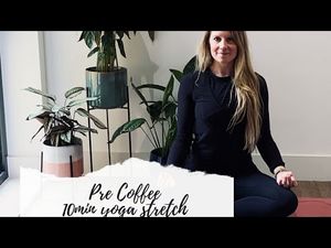 Yoga mit Kelly Brooks im Hyde Park oder in den Londoner Royal Parks Yoga mit Kelly Brooks im Hyde Park oder in den Londoner Royal Parks