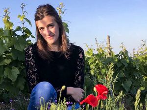 Emeline de Sloovere – Biodynamik mit Eleganz und Innovationsgeist Emeline de Sloovere – Biodynamik mit Eleganz und Innovationsgeist