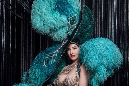 Dita Von Teese mit ihrer neuen Show "A Jubilant Revue" im Horseshoe Las Vegas