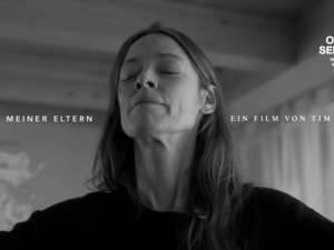 Jenny Schily in IM HAUS MEINER ELTERN von Tim Ellrich Jenny Schily in IM HAUS MEINER ELTERN von Tim Ellrich