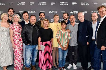 Premiere von Alles Fifty Fifty