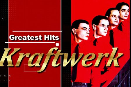 Kraftwerk spielen im Sommer vor dem Schloss Schönbrunn in Wien