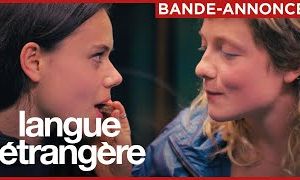 Shooting Star Josefa Heinsius erobert mit „Langue Étrangère" die Herzen im Sturm Shooting Star Josefa Heinsius erobert mit „Langue Étrangère" die Herzen im Sturm