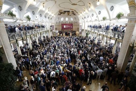 Auf eine kulinarische Reise höchster Qualität begeben sich Besucher des Merano Wine Festivals (7.-11. November)