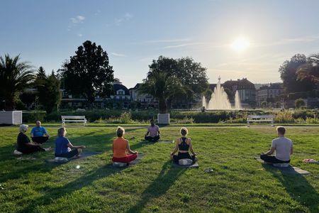 Yoga im Park