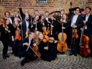 Konzert "GRENZENLOS" in der Ev. Kreuzkirche Wiesbaden Konzert "GRENZENLOS" in der Ev. Kreuzkirche Wiesbaden