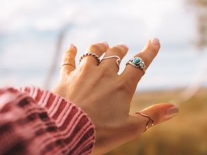 Ringe sind ein zeitloses und vielseitiges Accessoire Ringe sind ein zeitloses und vielseitiges Accessoire