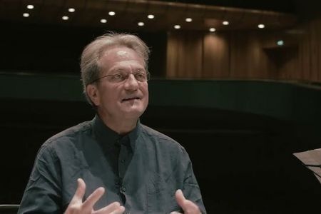 Gérard Korsten leitete in seiner Karriere als Dirigent über 100 Orchester in 24 Ländern