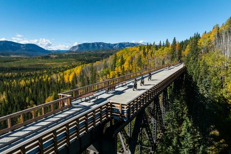 Rocky–Nordegg Rail Trail eröffnet neue Perspektiven für Outdoor-Abenteuer in Alberta