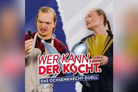 Cheyenne Savannah und Wilson Gonzales Ochsenknecht liefern sich Neckereien beim Kochen