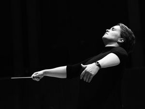 Eva Ollikainen gibt ihr Debüt beim RSB am 11. Januar in der Philharmonie