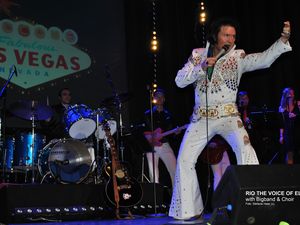 RIO THE VOICE OF ELVIS on stage LAS VEGAS RIO THE VOICE OF ELVIS on stage LAS VEGAS