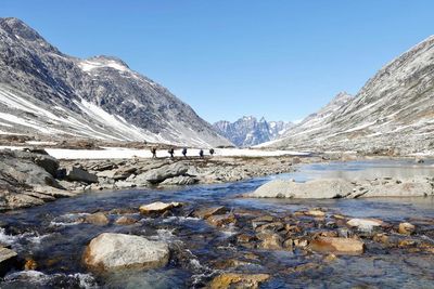 Bayern, Tirol, Südtirol – wer eine neue, weniger frequentierte Transalp-Route als den E5 gehen möchte, wird bei Hauser Exkursionen fündig und mit landschaftlicher Abwechslung belohnt