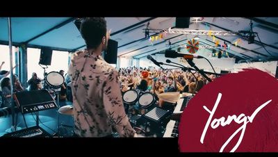 Der vielseitige Musiker Youngr Live 2024 in Deutschland