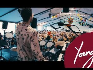 Der vielseitige Musiker Youngr Live 2024 in Deutschland Der vielseitige Musiker Youngr Live 2024 in Deutschland