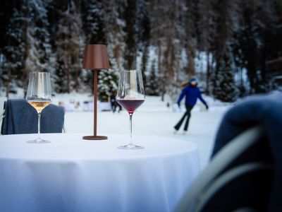 Augen- und Gaumenschmaus: Sommeliers begleiten den Abend mit Südtiroler Weinen