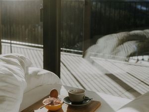 Wer da noch an den Dow Jones denkt, dem ist nicht mehr zu helfen: aufwachen mit Bergblick in den Apartments des Maria Adventure Family Hotel & Lodge in Obereggen Wer da noch an den Dow Jones denkt, dem ist nicht mehr zu helfen: aufwachen mit Bergblick in den Apartments des Maria Adventure Family Hotel & Lodge in Obereggen