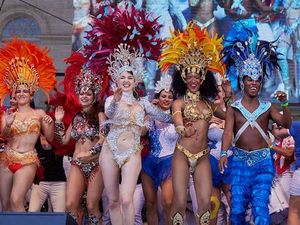 Hunderttausende Besucher der Urlaubsregion Coburg.Rennsteig feiern jedes Jahr den Coburger Veranstaltungssommer, unter anderem beim größten internationalen Samba-Festival außerhalb Brasiliens Hunderttausende Besucher der Urlaubsregion Coburg.Rennsteig feiern jedes Jahr den Coburger Veranstaltungssommer, unter anderem beim größten internationalen Samba-Festival außerhalb Brasiliens