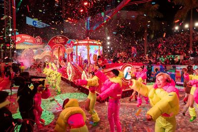 Best Fortune. World Party. - Hongkong feiert das Jahr des Pferdes 