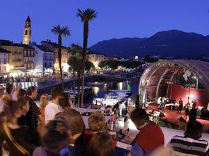 Tessiner Abendstunden mit Jazz und Swing Tessiner Abendstunden mit Jazz und Swing
