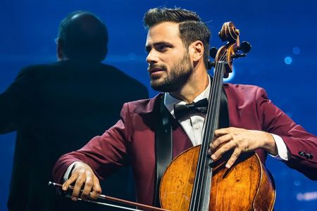 Am 12. September veröffentlicht HAUSER sein neues Album „Cinema"