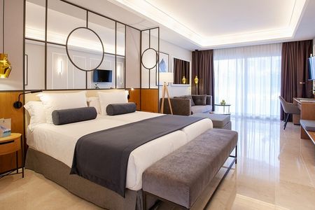 Gäste des Grupotel Playa de Palma Suites & Spa an der Playa de Palma starten von dort zu Mallorcas Weihnachtsmärkten