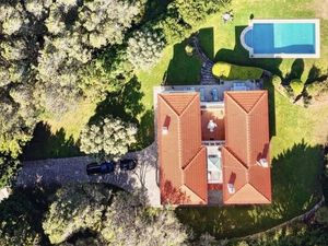 Ruhezone im Grünen: In den luxuriösen Ferienvillen von Victor’s Portugal Malveira-Guincho nahe Lissabon genießen Urlauber absolute Privatsphäre und extravagante Designs Ruhezone im Grünen: In den luxuriösen Ferienvillen von Victor’s Portugal Malveira-Guincho nahe Lissabon genießen Urlauber absolute Privatsphäre und extravagante Designs