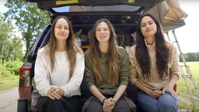 Drei Influencerinnen mit dem Ford Ranger auf dem Weg nach Norden