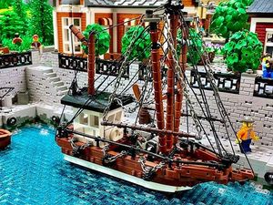 Ole Kirk Christiansen fertigte 1949 die ersten Legosteine aus Kunststoff Ole Kirk Christiansen fertigte 1949 die ersten Legosteine aus Kunststoff
