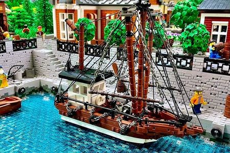Ole Kirk Christiansen fertigte 1949 die ersten Legosteine aus Kunststoff
