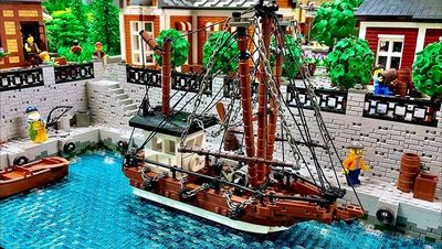 Ole Kirk Christiansen fertigte 1949 die ersten Legosteine aus Kunststoff