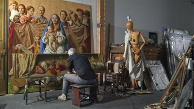 Michael Triegel bei der Arbeit