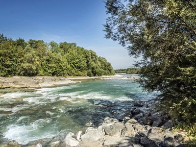 Die Obere Isar ist ein alpiner Wildfluss