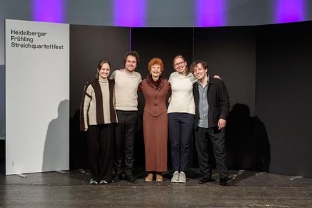 Irene Steels-Wilsing mit dem Gewinnerquartett Animato Quartet