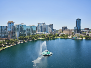 Der Lake Eola in Orlando Der Lake Eola in Orlando