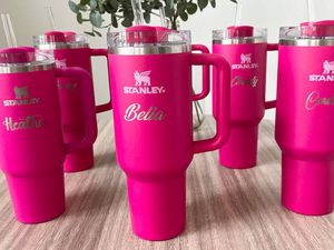 Die Stanley-Tumbler gibt es mittlerweile auch personalisiert bei Etsy Die Stanley-Tumbler gibt es mittlerweile auch personalisiert bei Etsy
