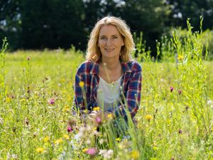 Maria Furtwängler in Das Ende der Insekten Maria Furtwängler in Das Ende der Insekten
